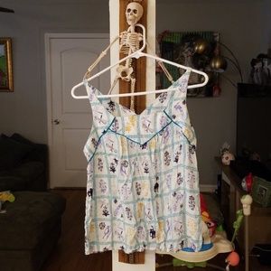 Maeve size small, nature tank with cut out in back